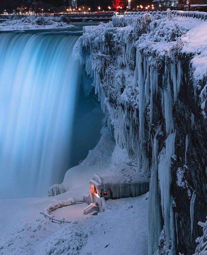 Visita las Cataratas del Niagara en Invierno.