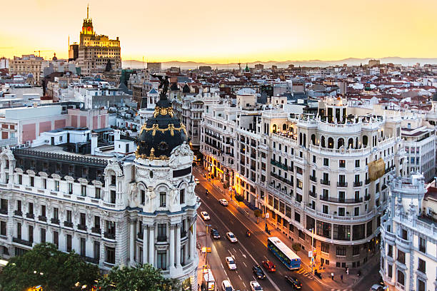La gran via de Madrid, Español